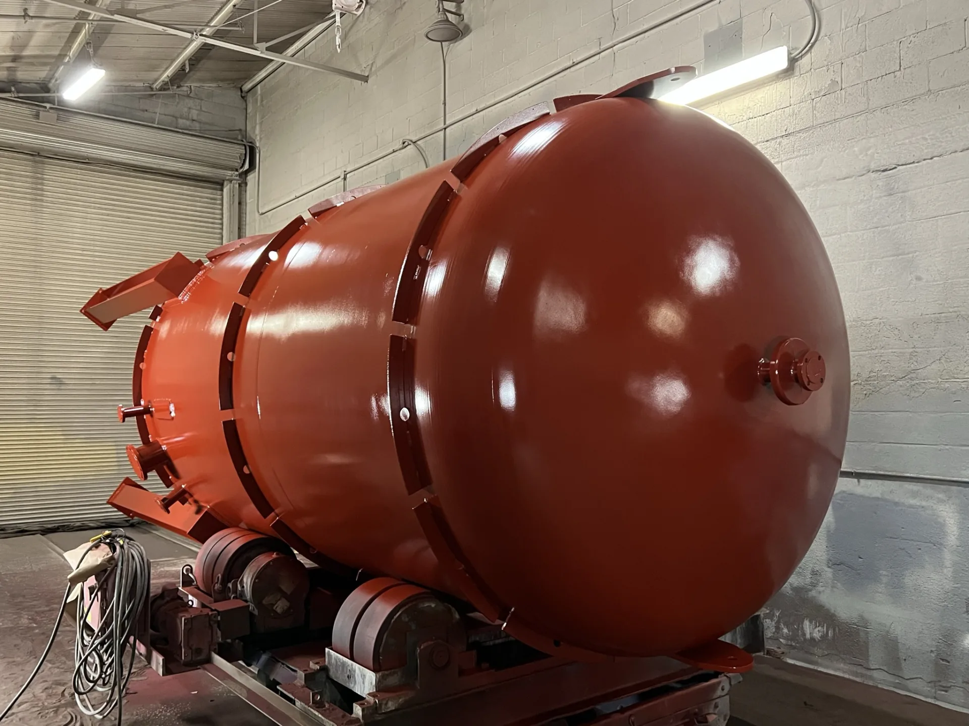 Red data centers tank on a shop floor